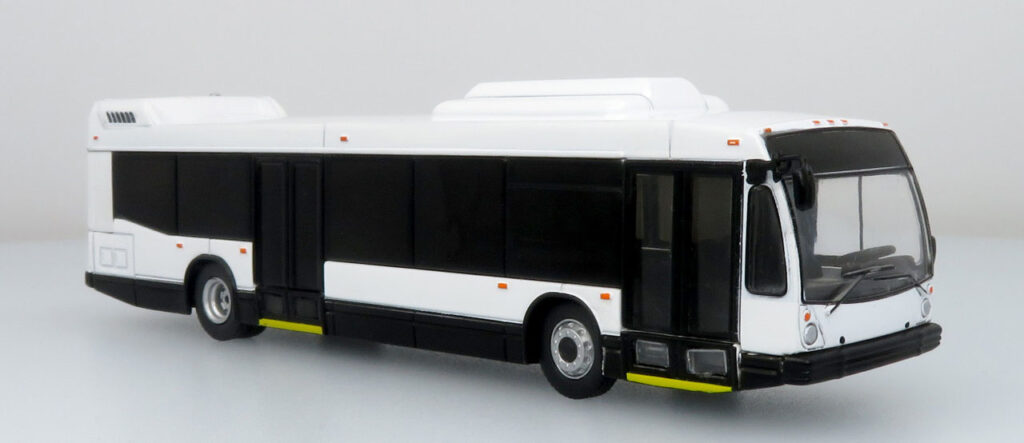 Iconic Replicas Nova LFSD Transit Bus blank/white 87-0502