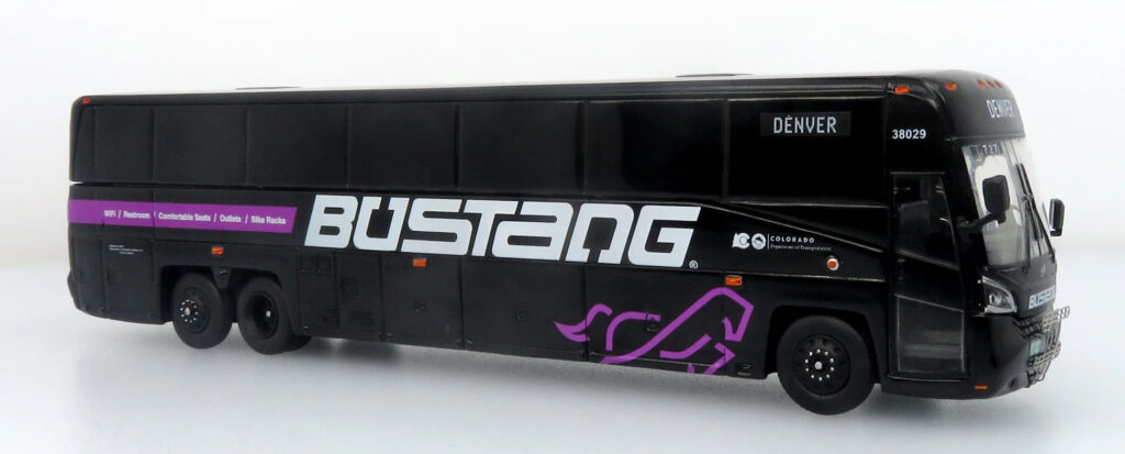 Iconic Replicas MCI D4520 Coach Bus Bustang Denver 87-0650