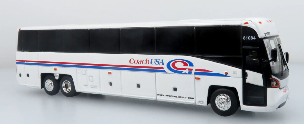 Iconic Replicas MCI D4520 Coach USA New York 87-0652