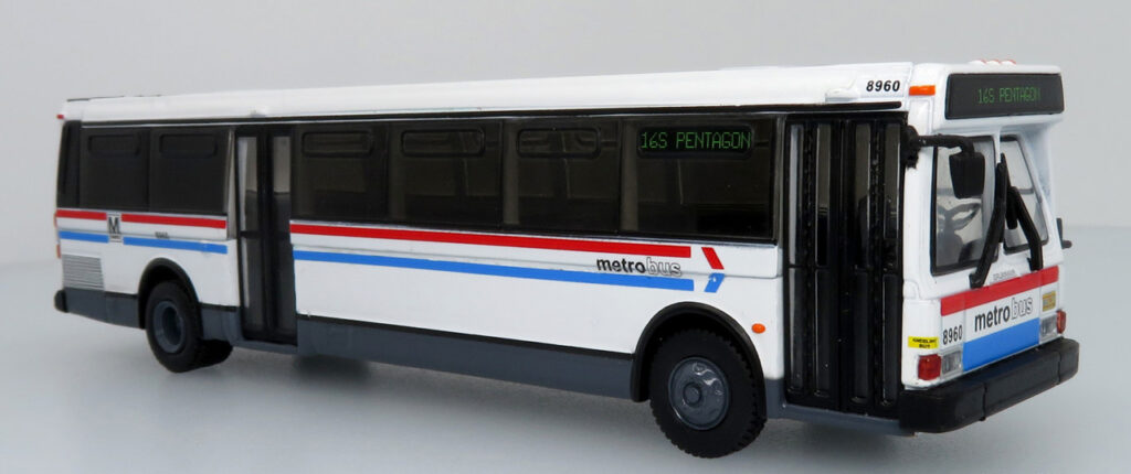 Iconic Replicas Grumman 870 Transit Bus DC Metro 87-0407
