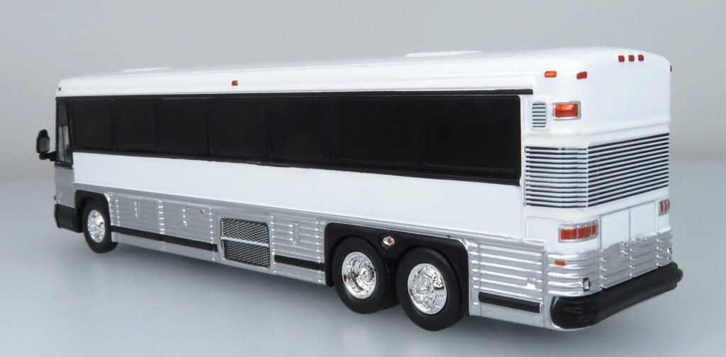 Iconic Replicas MCI D4000 Coach Bus Blank/White 87-0483