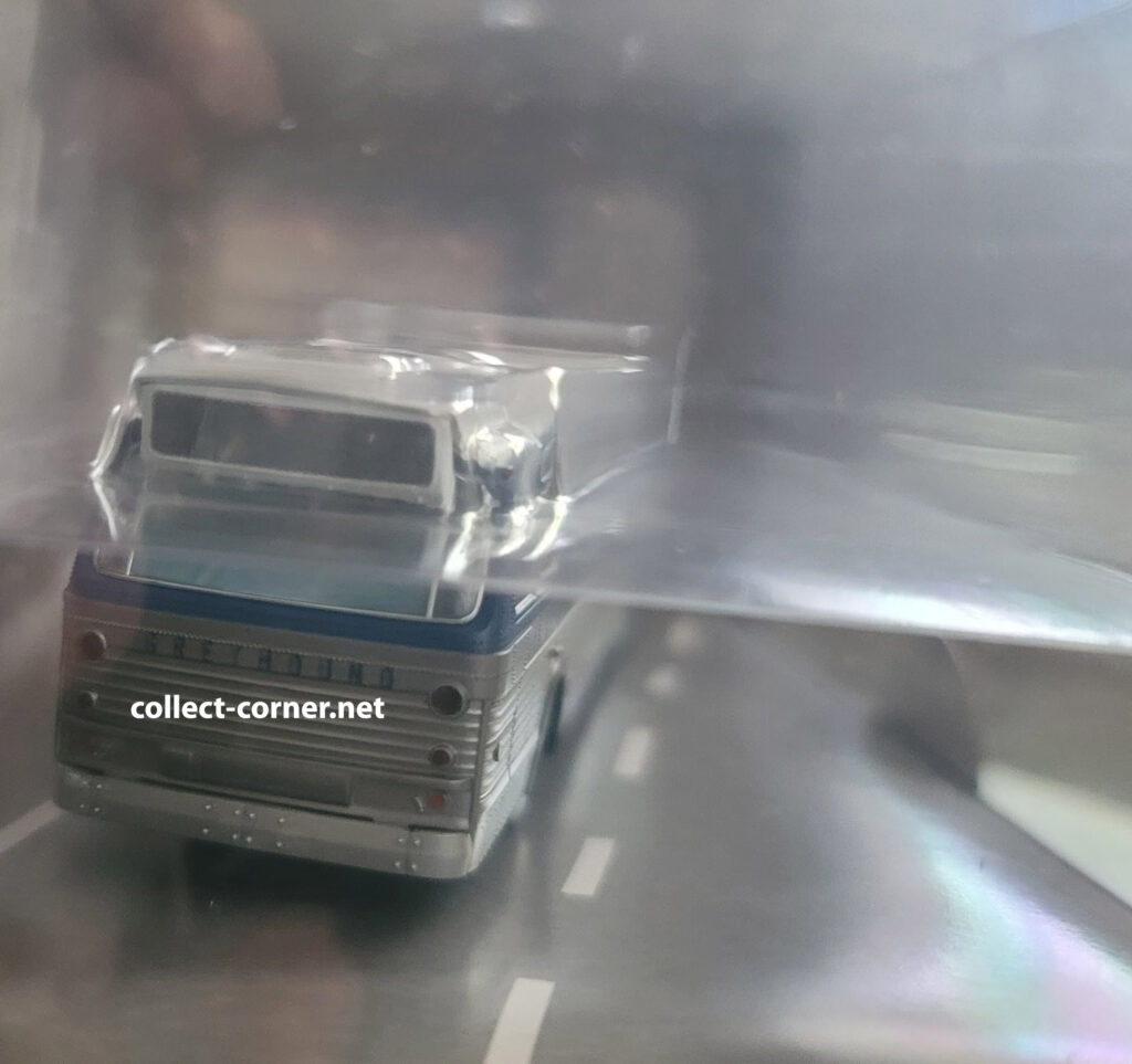 Rapido GM Fishbowl Bus Greyhound 