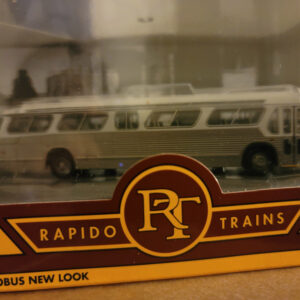 Rapido Fishbowl Bus Suburban Blank/White 5303
