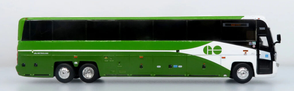 Iconic Replicas MCI D4520 Coach Bus GO Transit Canada 87-0657