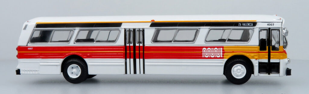 Iconic Replicas Flxible Fishbowl Transit Bus MUNI 87-0596