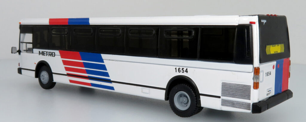 Iconic Replicas Grumman 870 Transit Bus Metro Houston Texas 87-0409