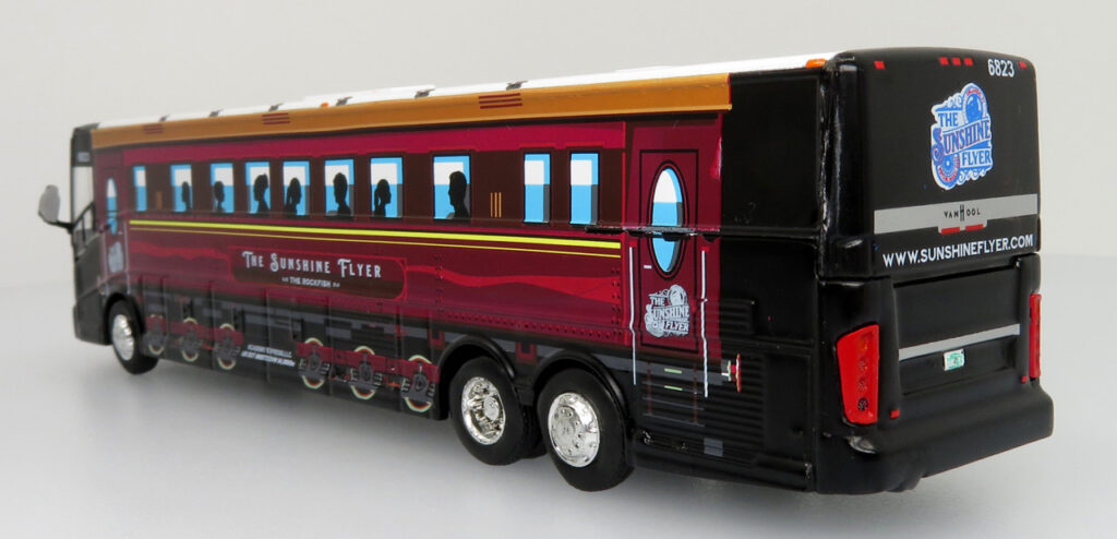 Iconic Replicas Vanhool CX45 Academy Sunshine Flyer 87-0404