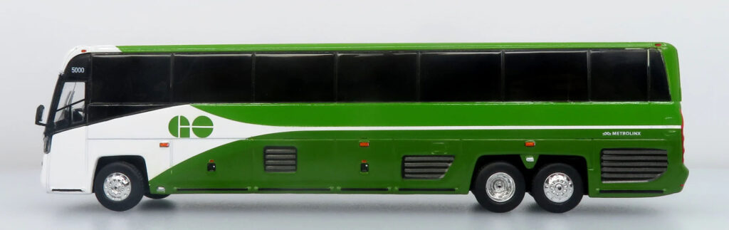 Iconic Replicas MCI D4520 Coach Bus GO Transit Canada 87-0657