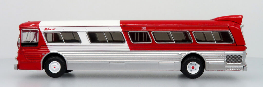 Iconic Replicas Flxible Fishbowl Transit Bus Pittsburgh Area Transit 87-0601