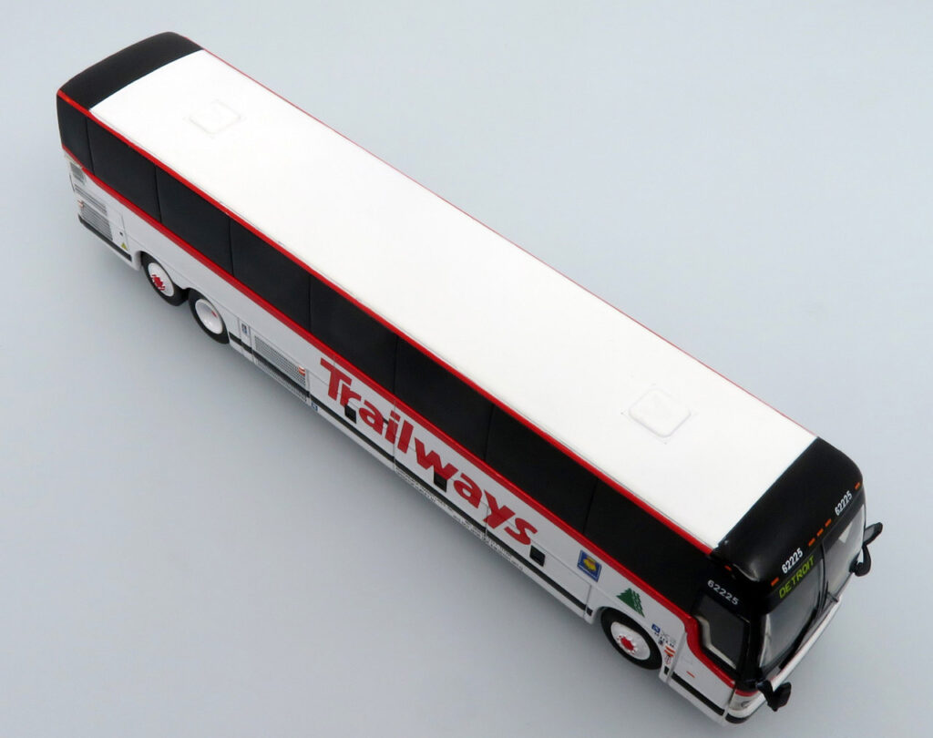 Iconic Replicas Prevost X345 Coach Bus Trailways 87-0477