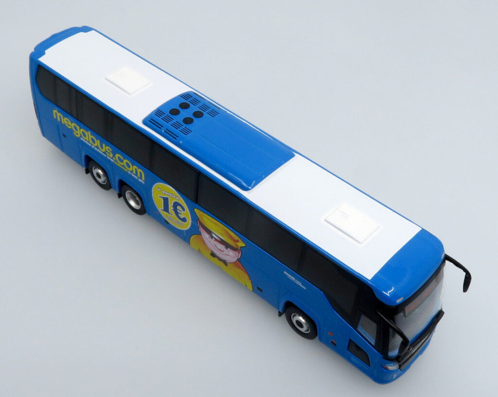 Iconic Replicas Scania Touring HD Coach - Megabus France 87-0472