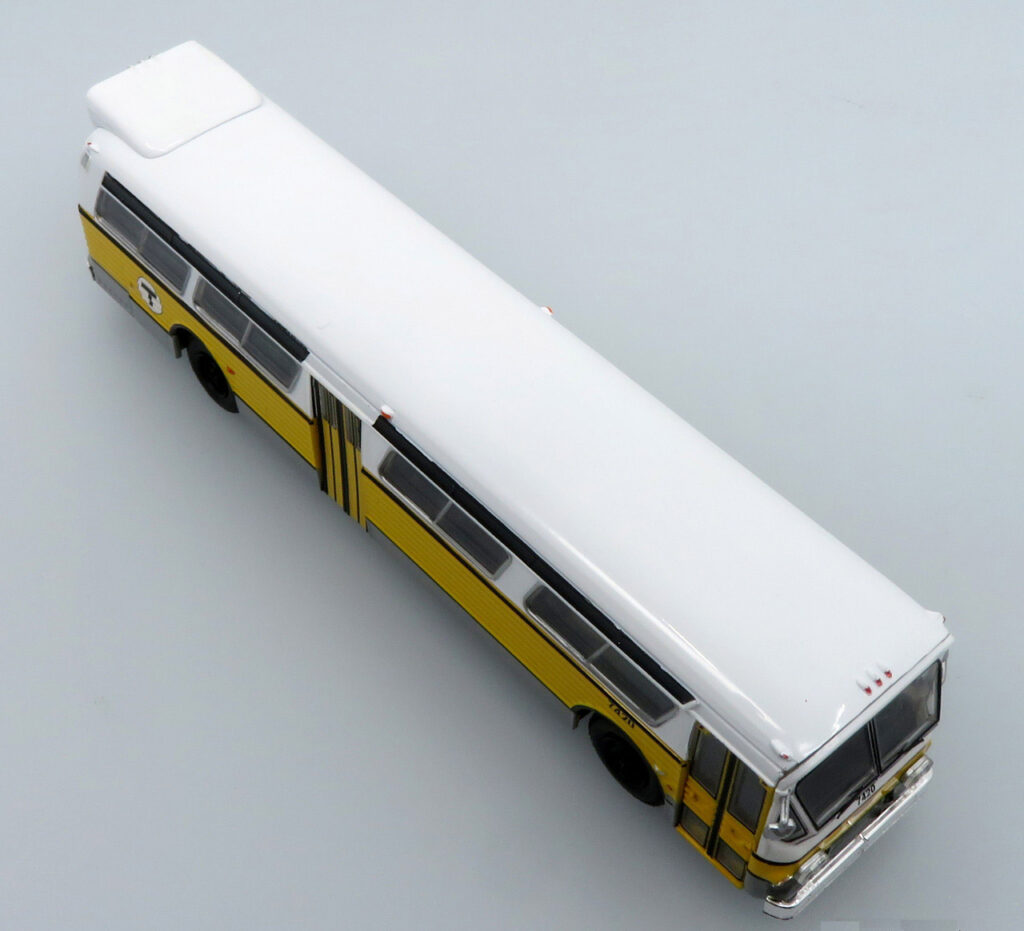 Iconic Replicas Flxible Fishbowl Transit Bus Boston T MBTA 87-0453