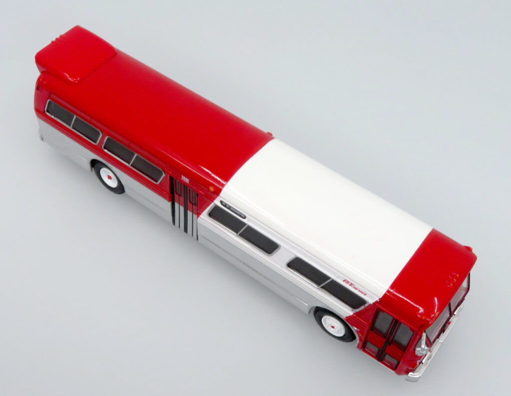 Iconic Replicas Flxible Fishbowl Transit Bus Pittsburgh Area Transit 87-0601