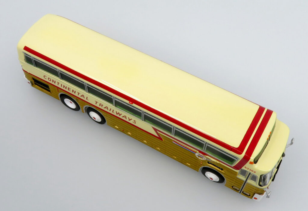 Eagle 5 Coach Bus Trailways Golden Eagle 87-0545