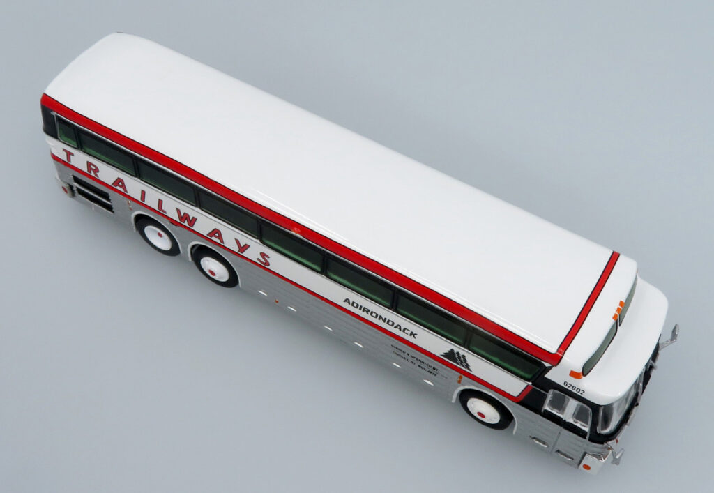 Iconic Replicas Eagle 5 Adirondack Trailways New York 87-0547