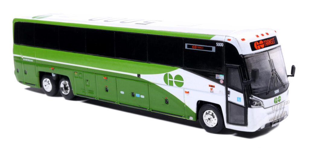 Iconic Replicas MCI D4520 Coach Bus GO Transit 87-0657