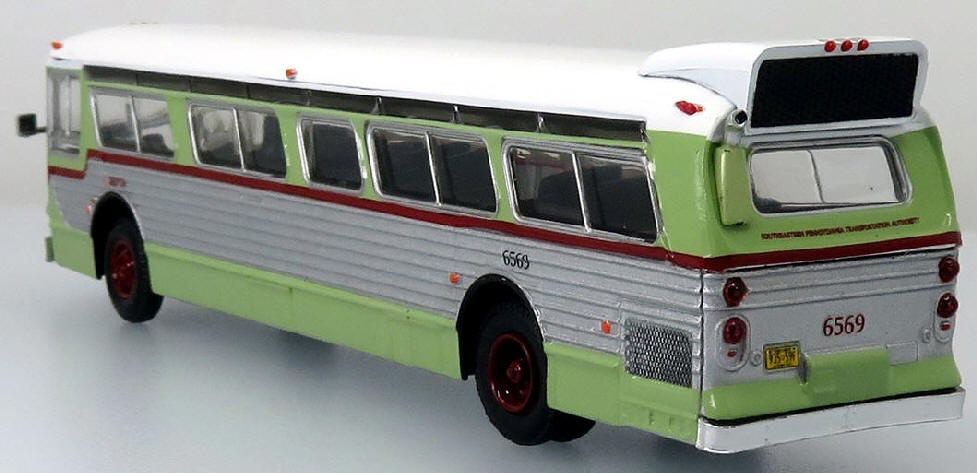 Iconic Replicas Flxible Fishbowl Transit Bus Septa 87-0290