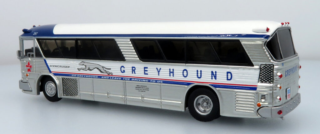 Iconic Replicas MCI MC5A Greyhound Canada 87-0629