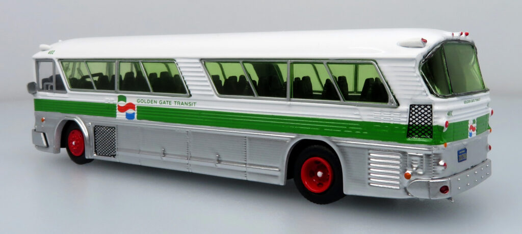 Iconic Replicas MCI MC5A Golden Gate Transit 87-0626