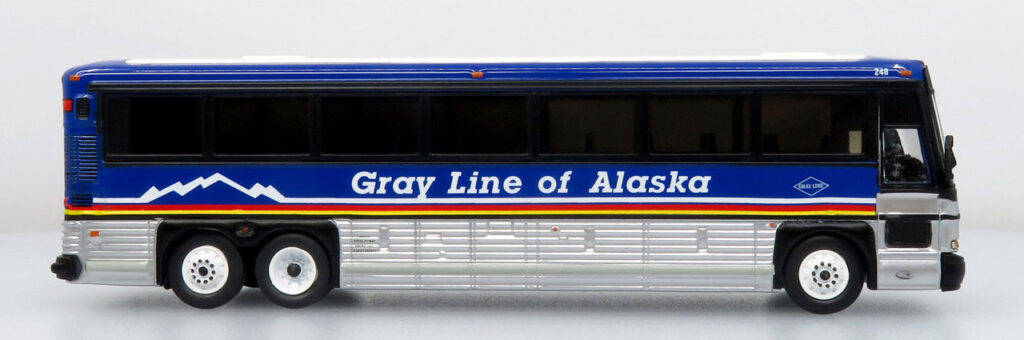 Iconic Replicas MCI D4000 Gray Line Alaska 87-0621