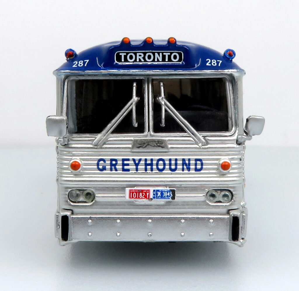 Iconic Replicas MCI MC5A Greyhound Canada 87-0629