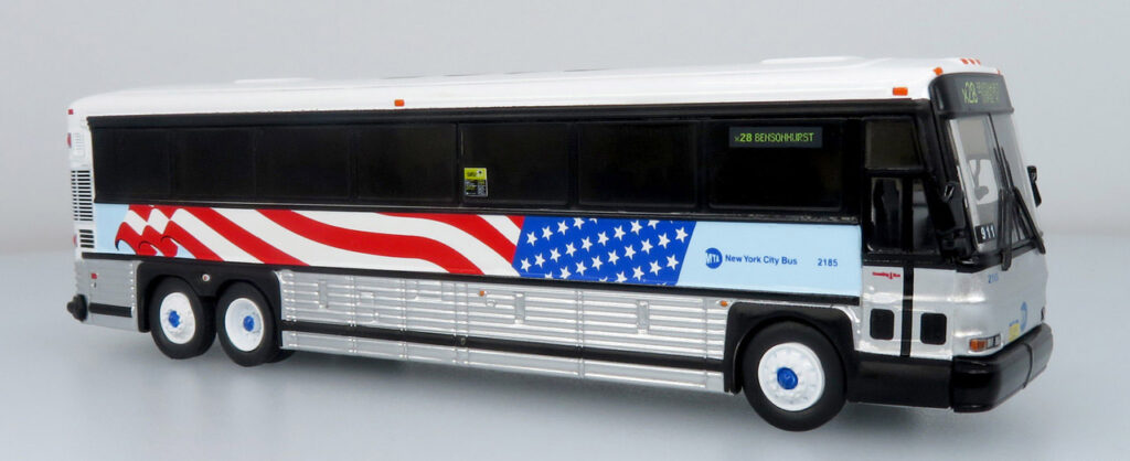 Iconic Replicas MCI D4000 MTA NYC Transit 9/11 Memorial Bus 87-0567