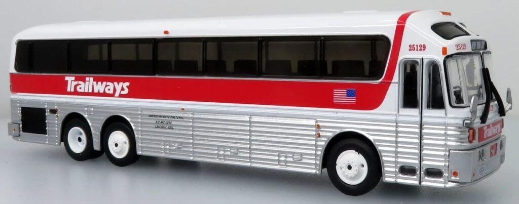 Iconic Replicas Eagle 10 Trailways New York City 87-0355