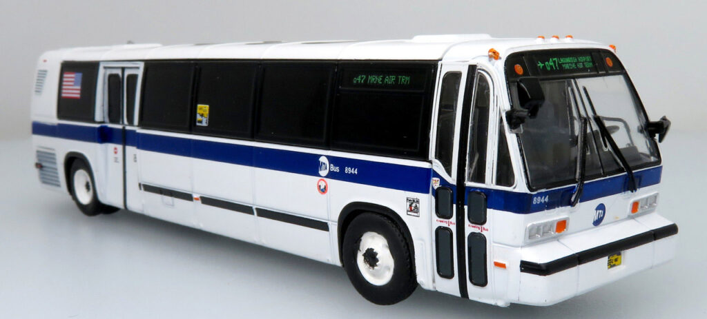 Iconic Replicas TMC RTS MTA Bus 87-0397