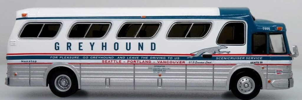 Iconic Replicas GM PD4107 Buffalo Coach Bus Greyhound 87-0278