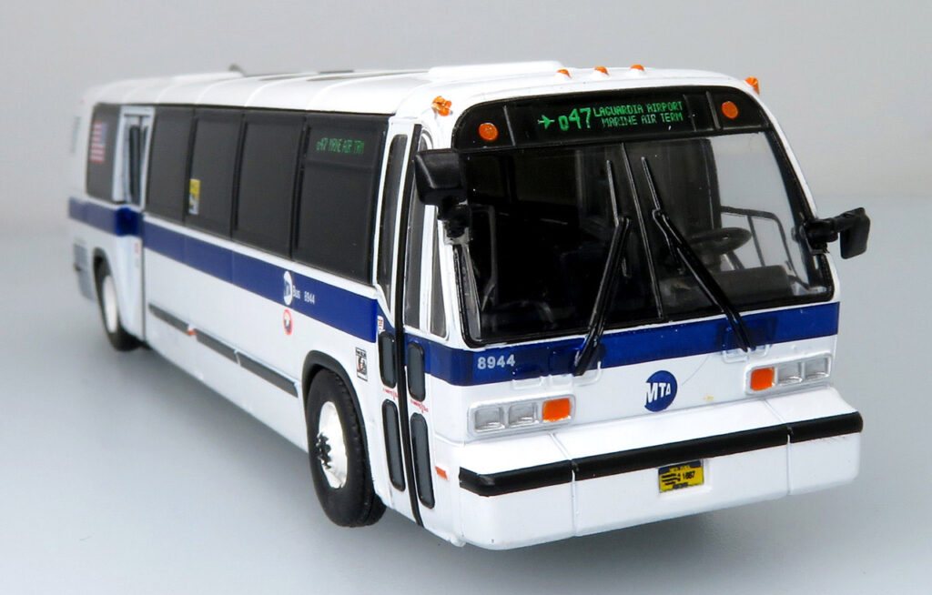 Iconic Replicas TMC RTS MTA Bus 87-0397