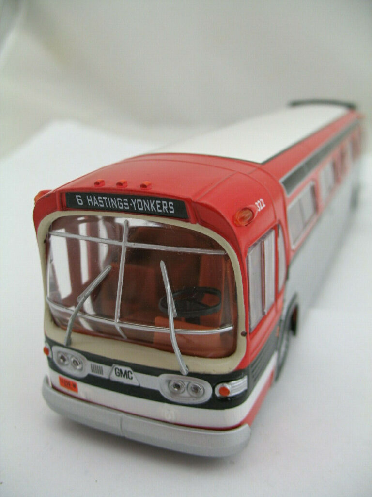 Corgi GM Fishbowl Bus Liberty Lines New York C54507