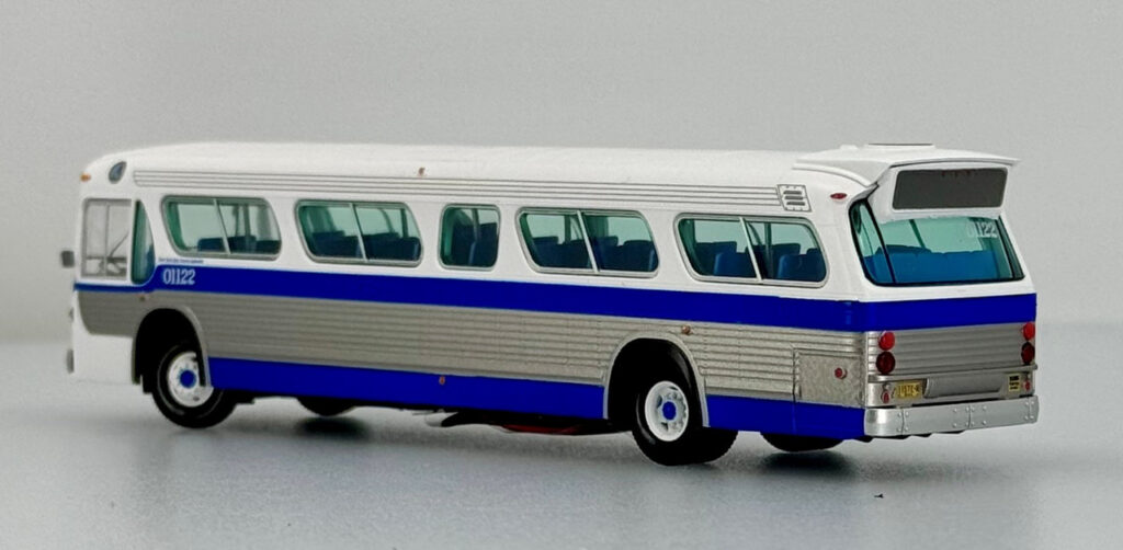 Rapido GM Fishbowl Bus New York City Transit Authority Awesome Diecast Release