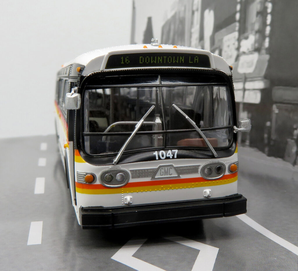 Rapido GM Fishbowl Bus RTD Los Angeles California 753141