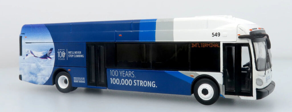 Iconic Replicas New Flyer Xcelsior Transit Bus Delta Airlines 100 Anniversary 87-0679