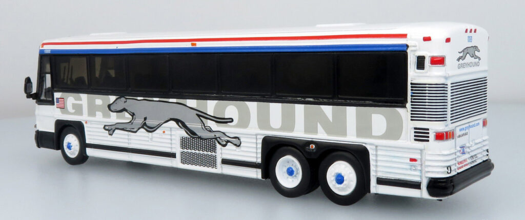 Iconic Replicas MCI D4000 Greyhound Shadow Livery 87-0561