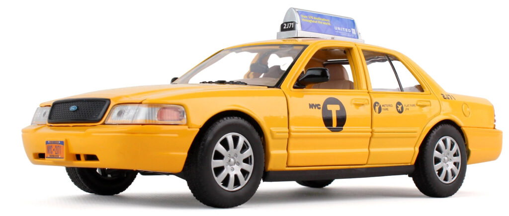 Daron New York City Taxi Cab 1/24 Scale NY73337