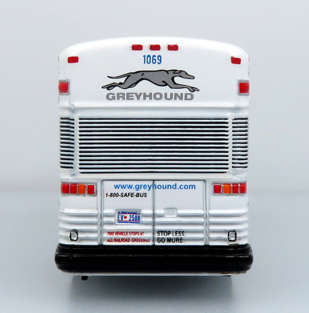 Iconic Replicas MCI D4000 Greyhound Shadow Livery 87-0561
