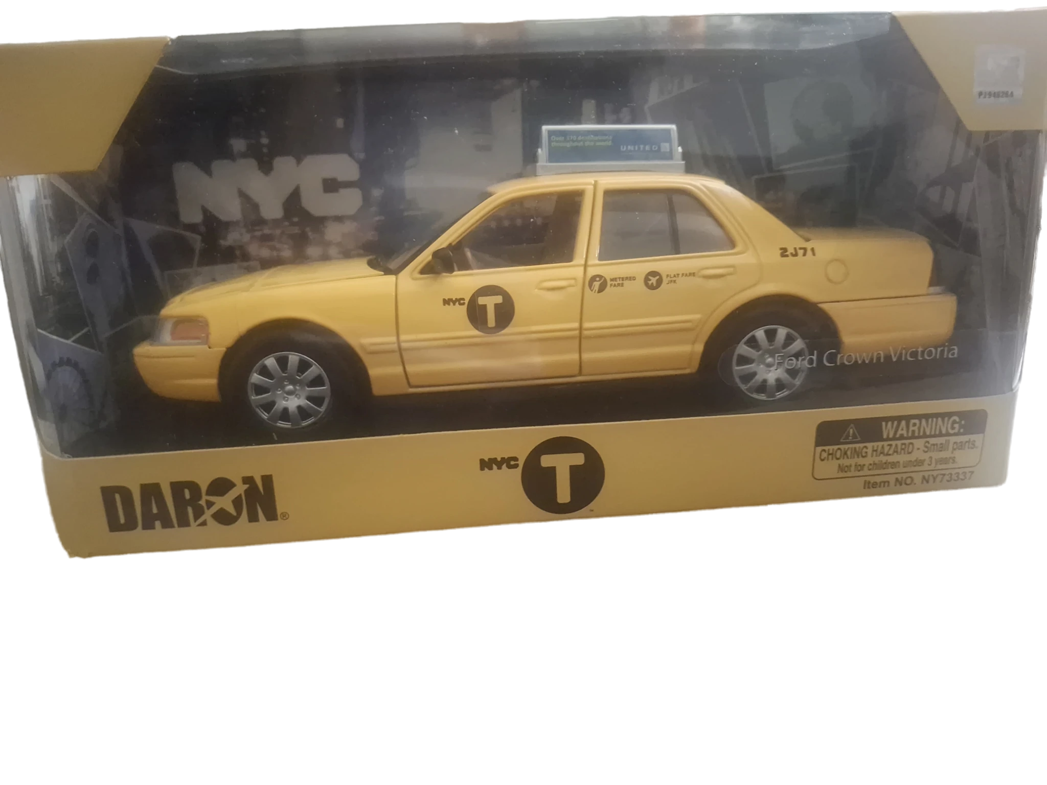 Daron Crown Victoria New York City Taxi Cab