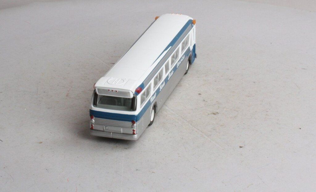 Corgi GM Fishbowl Bus New York Bus Service C54301