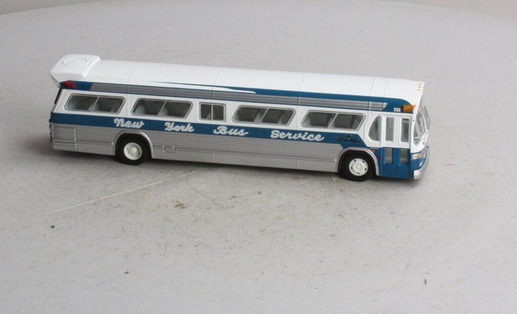 Corgi GM Fishbowl Bus New York Bus Service C54301
