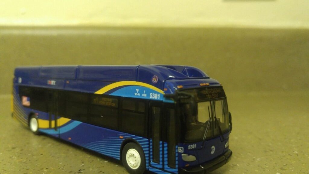 Iconic Replicas New Flyer Xcelsior MTA NYC Transit Bus 87-0098