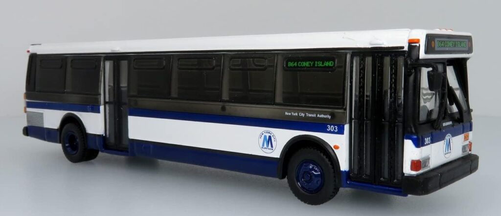 Iconic Replicas Grumman 870 Transit Bus New York City Transit 87-0408