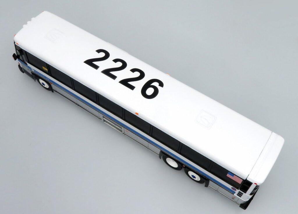 Iconic Replicas MCI D4500CT Commuter Bus MTA NYC Transit 50-0538